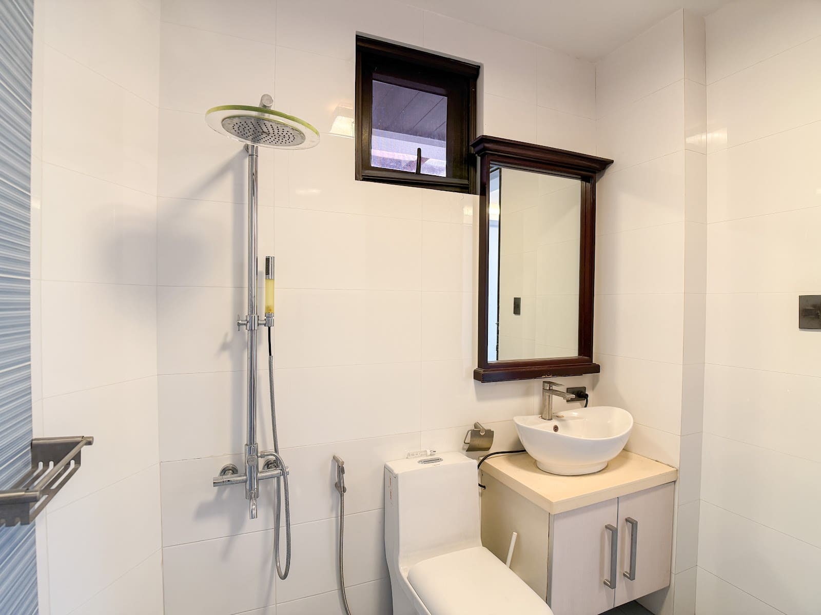 4 bedroom house for rent in Bel-Air Village, Makati, photo 5