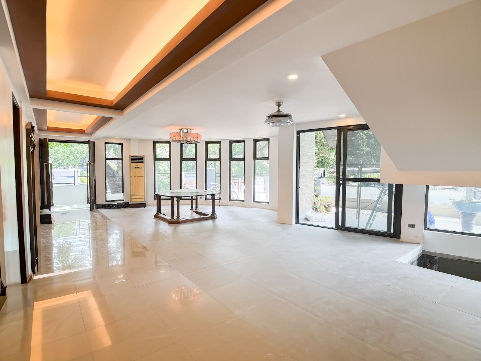 4 bedroom house for rent in Bel-Air Village, Makati