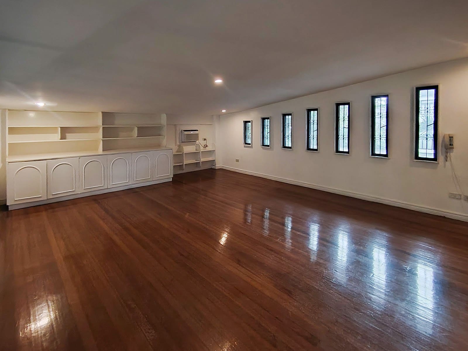 4 bedroom house for rent in Magallanes Village, Makati, photo 10