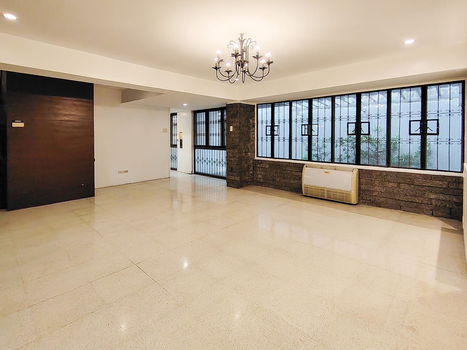 4 bedroom house for rent in Magallanes Village, Makati, photo 4