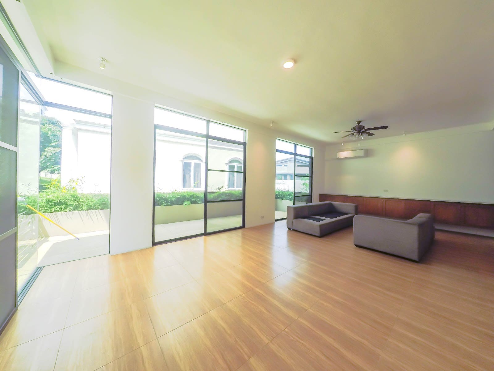 5 bedroom house for rent in McKinley Hill Village, Taguig, photo 1