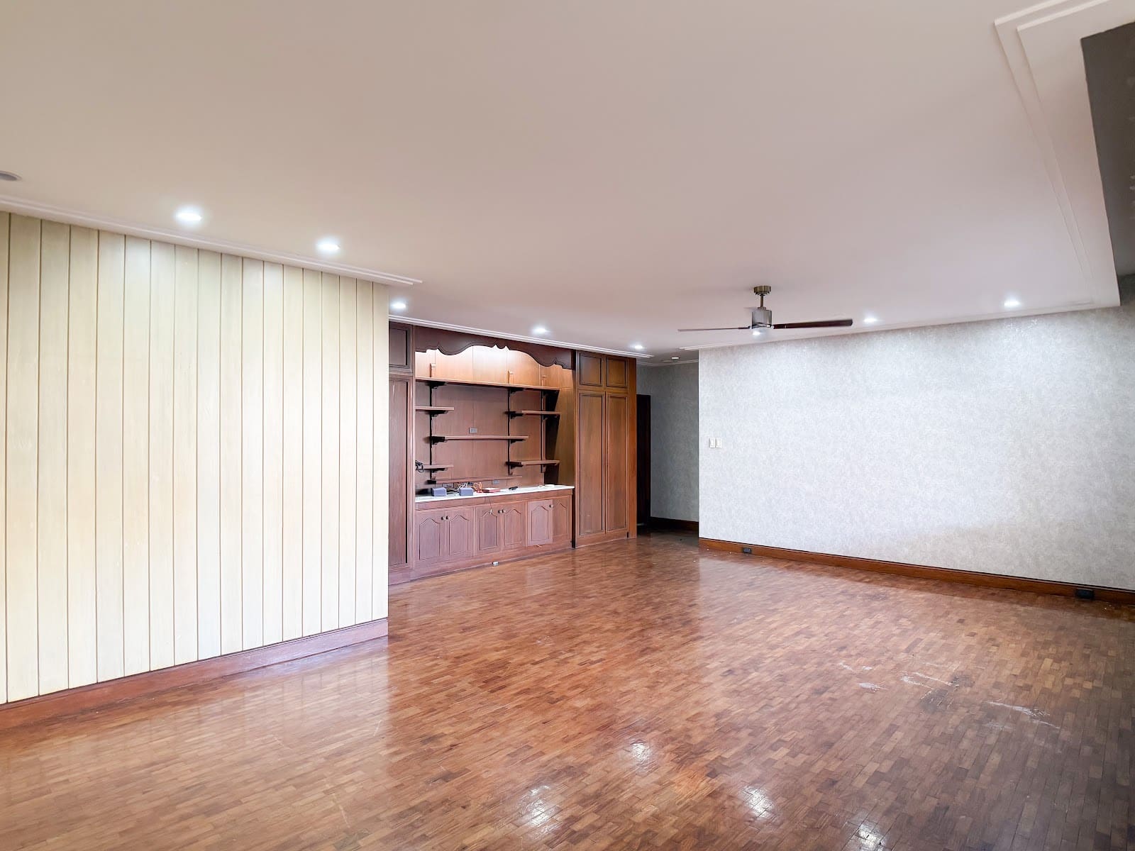 7 bedroom house for rent in Forbes Park Village, Makati, photo 9