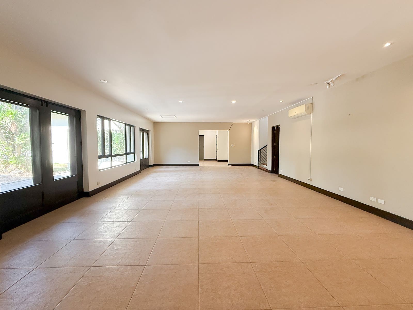 5 bedroom house for rent in Forbes Park Village, Makati, photo 6