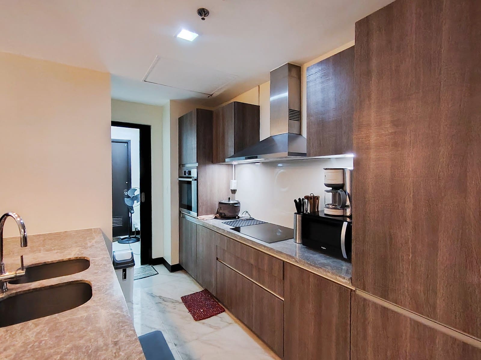 3 bedroom condo for rent in St. Moritz Private Estates, BGC, photo 4