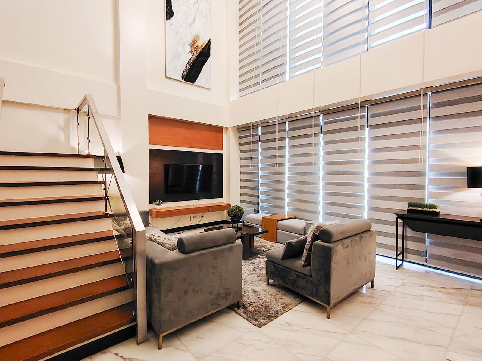 3 bedroom condo for rent in St. Moritz Private Estates, BGC