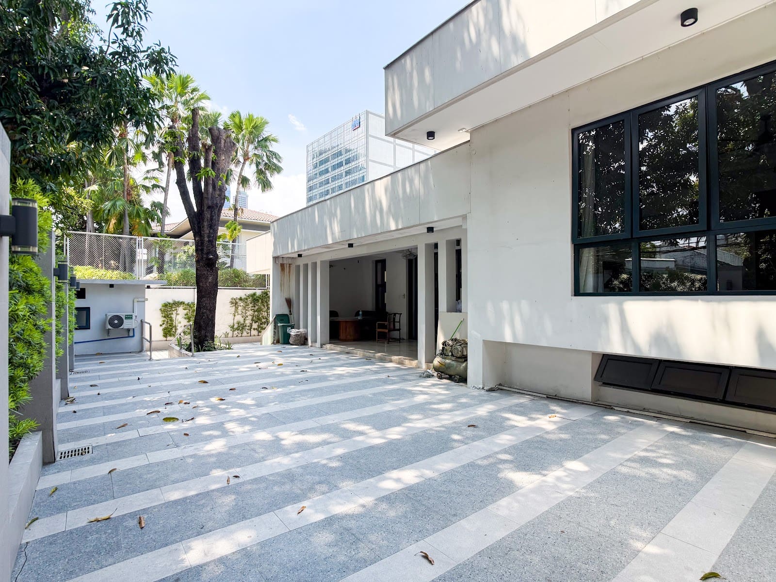 5 bedroom house for rent in Urdaneta Village, Makati, photo 1